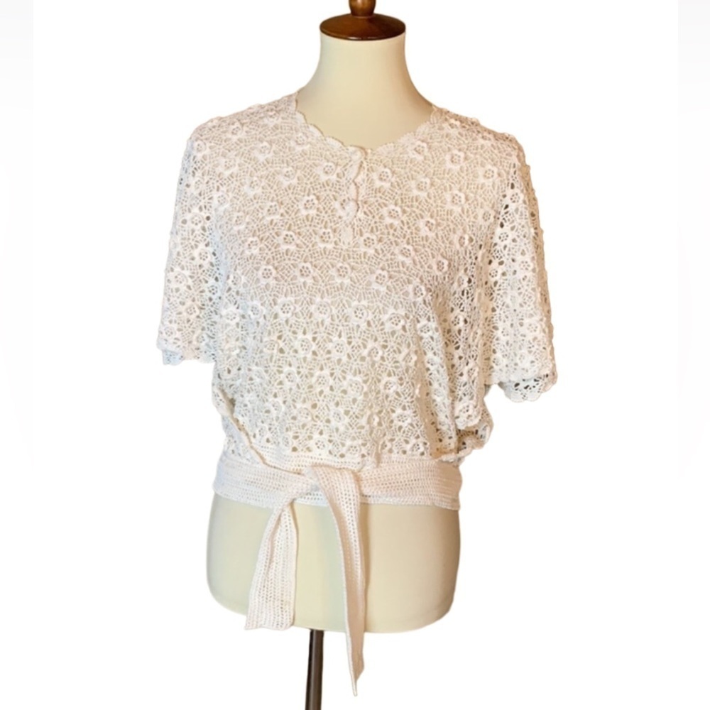 White crochet / lace poncho top One Size Fits Most